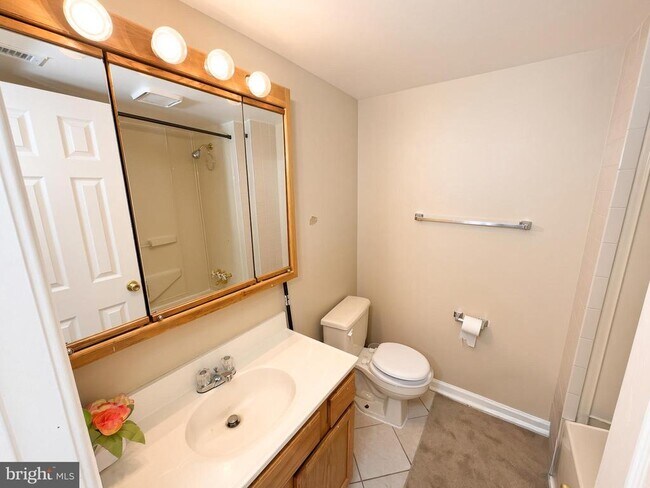 Building Photo - 11324 Clear Brook Ct