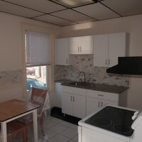 Building Photo - 2 Meader Rd