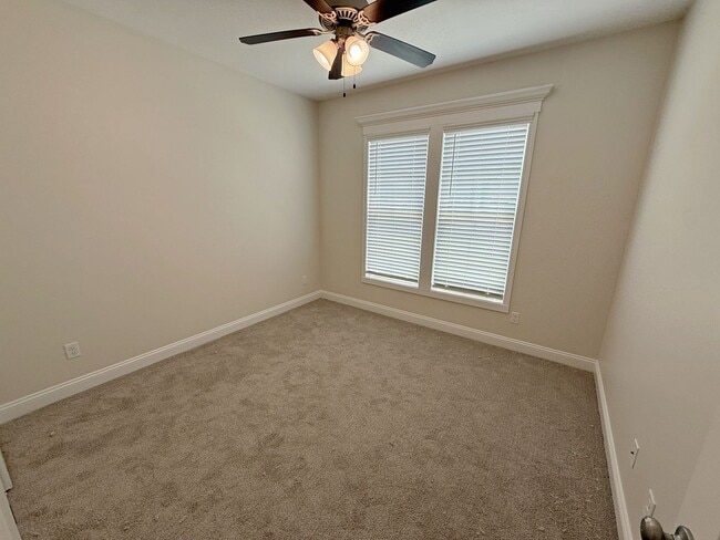 Building Photo - Stylish 4-Bedroom Home with Screened Porch...
