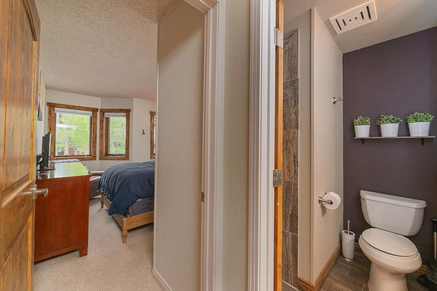 Building Photo - 280 Mahoney Dr