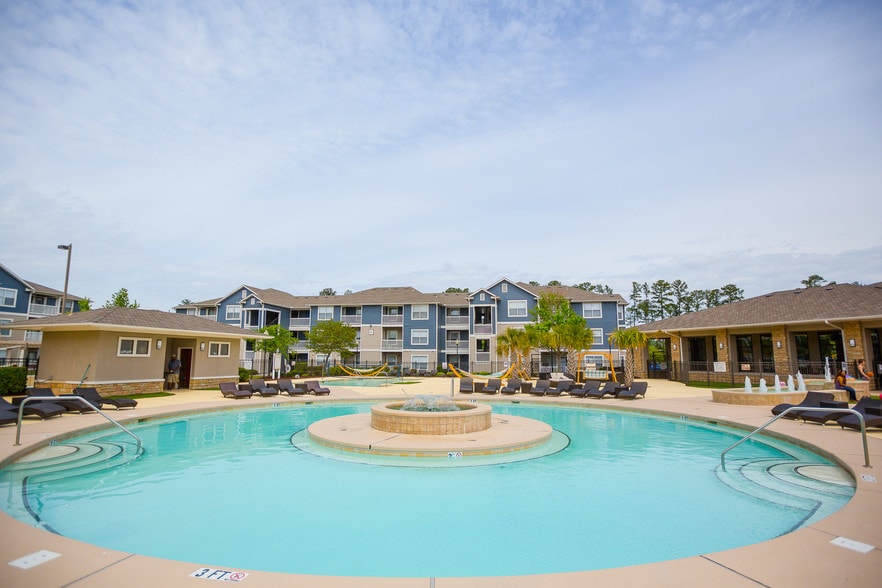 The Landing Student Living 1920 Exchange Dr Greenville NC 27858