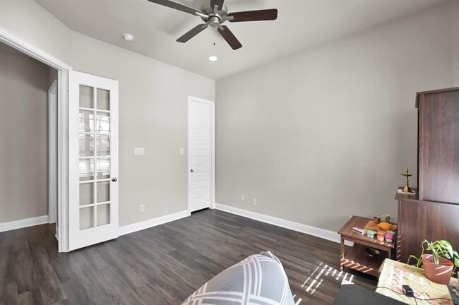 Building Photo - 17052 Easter Lily Dr