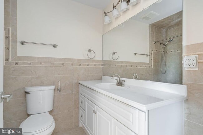 Building Photo - 7886 Brighton Way