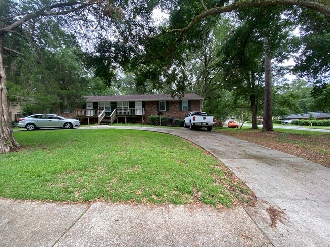 Building Photo - 1835 Portland Avenue