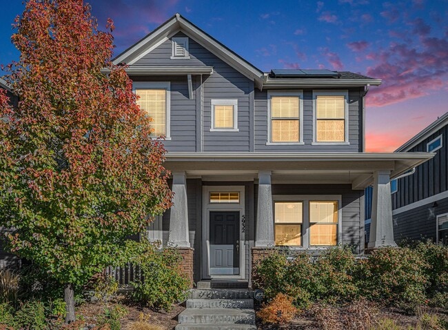 Building Photo - Gorgeous 4 bed 3.5 bath Home Available in Central Park, Denver!