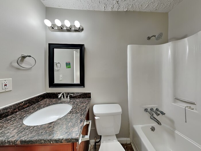 Building Photo - 1749 Big Valley Way