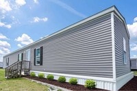 Building Photo - 300 Glenwood Dr