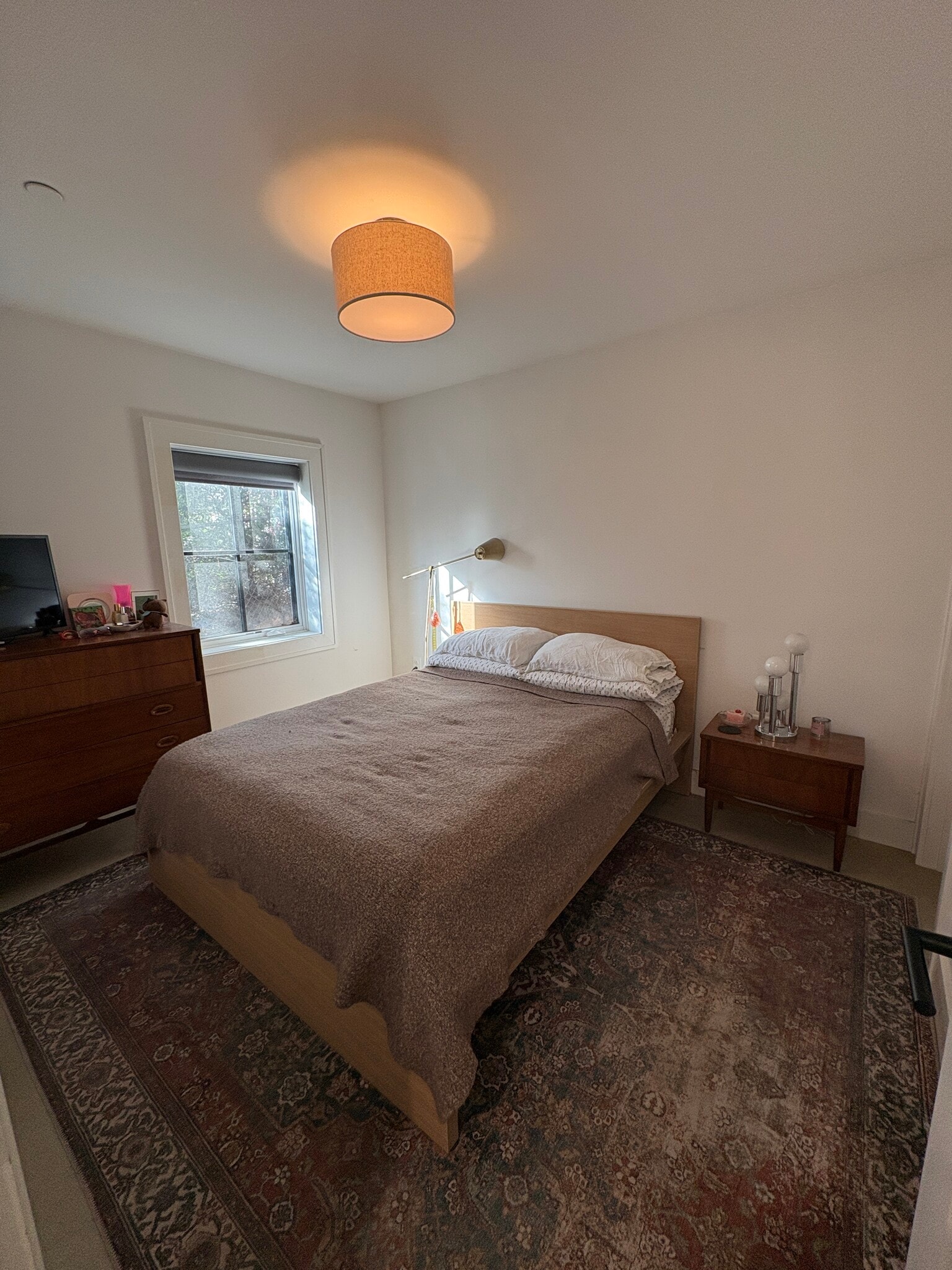 Building Photo - 1265 Hamlin St NE