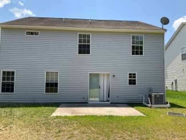 Building Photo - Brookhaven