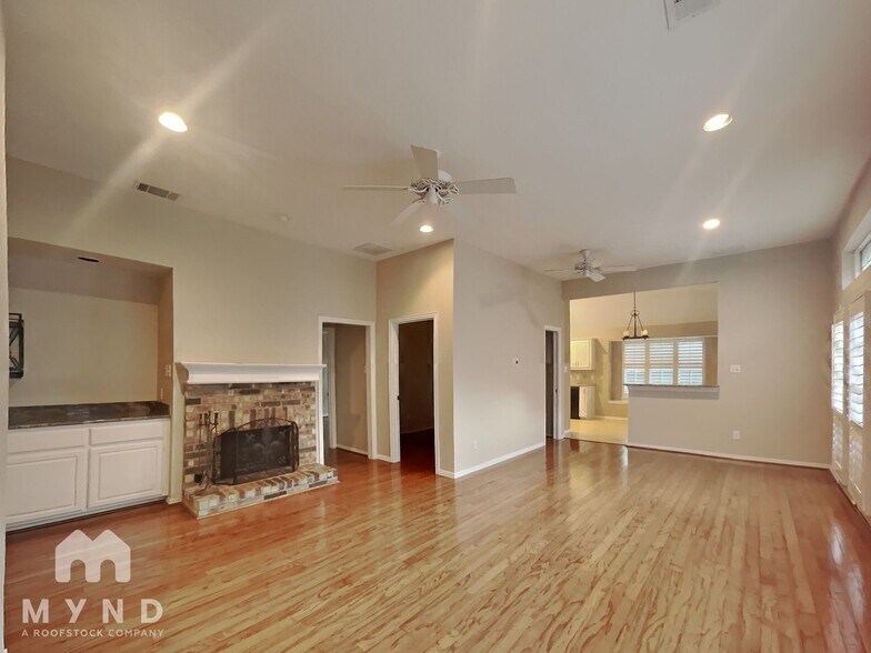 Building Photo - 4249 Stanton Blvd