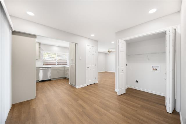 Building Photo - 1725 Arvada Dr