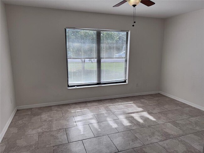 Building Photo - 15144 SW 27th Ct