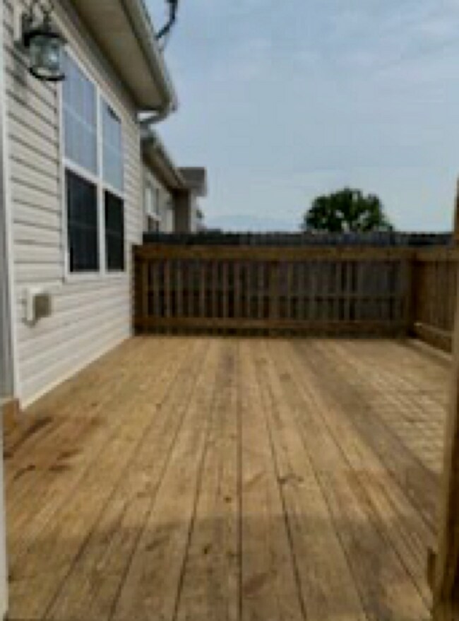 Building Photo - 1351 Whitt Ln