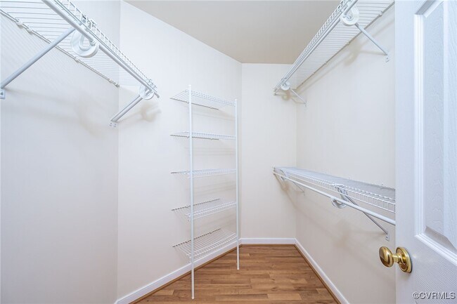 Building Photo - 11012 Jimmy Ridge Dr