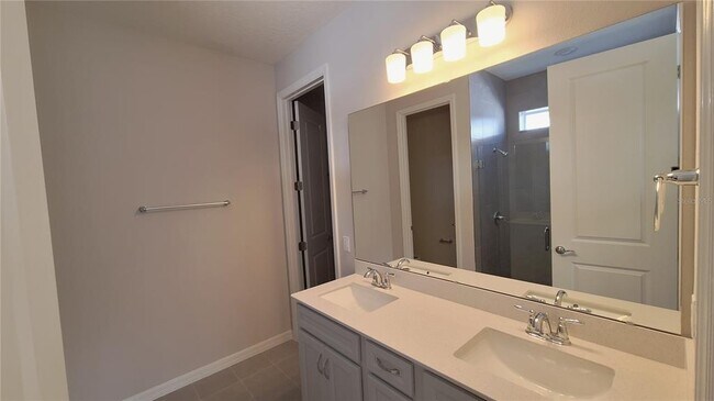 Building Photo - 2084 Branched Oak Rd