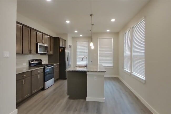 Building Photo - 2338 Bailey Flds Ln