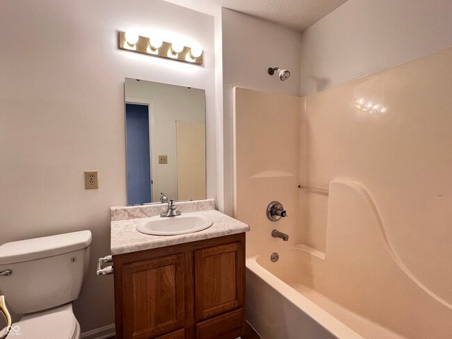 Building Photo - 6104 Terrytown Pkwy