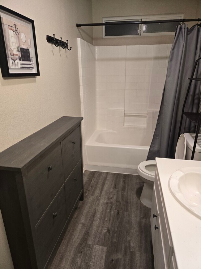 Building Photo - 44207 61st St W