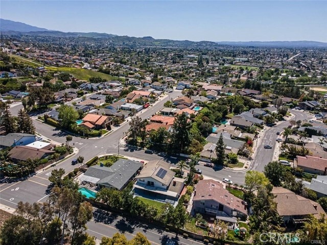Building Photo - 2845 E Featherhill Dr