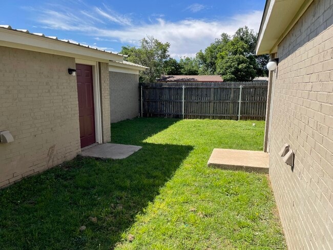 Building Photo - 4518 35th St