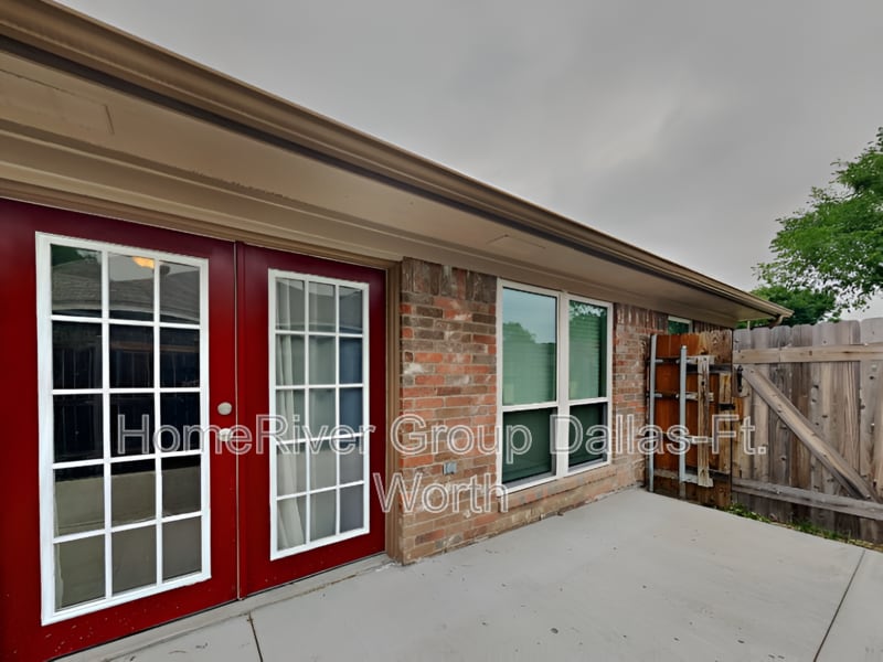 Building Photo - 600 British Ct