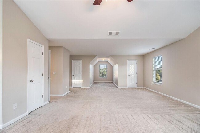Building Photo - 395 Sugarberry Ln