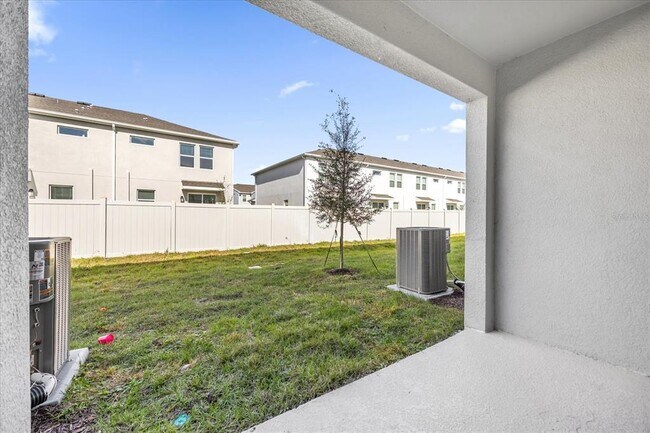 Building Photo - 2992 Skyline Lp