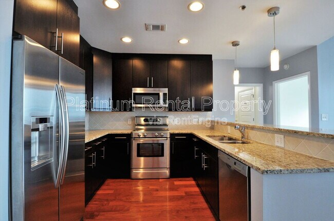 Building Photo - 1080 Peachtree St NE