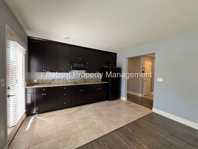 Building Photo - 6515 Copper Mountain Dr