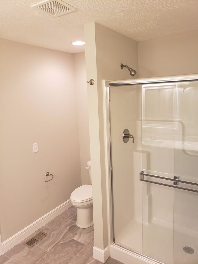 Building Photo - Pre-Leasing for May - Wild Horse Luxury,  Newer,  4 Bed Room, 3 Car Garage