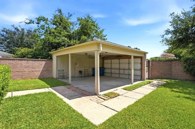 Building Photo - 7502 Addicks Clodine Rd