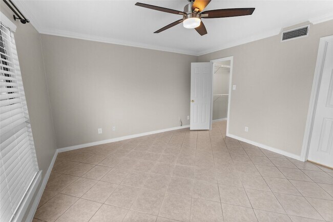 Building Photo - 3663 E NASA Pkwy