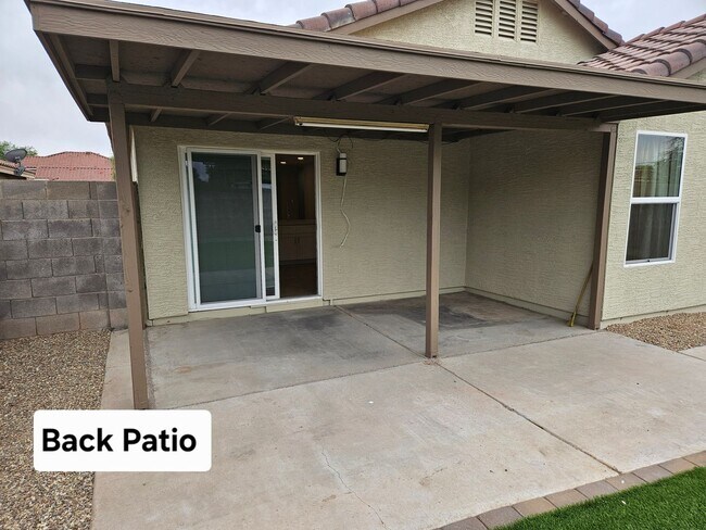 Building Photo - Mirador Estates (Lindsay & Warner) 3 bed 2 bath single level