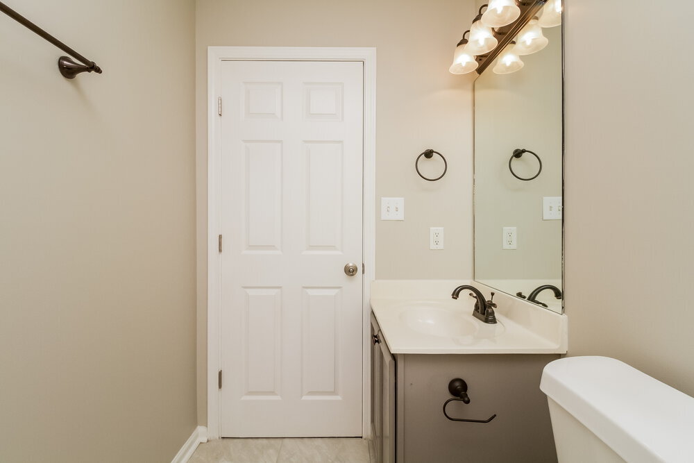 Building Photo - 2211 New Port Dr