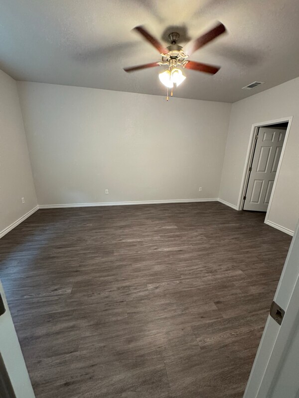 Building Photo - 3601 Barnacle Dr