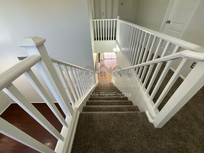 Building Photo - 16129 W Hilton Ave