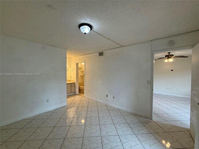 Building Photo - 6555 W 26th Dr