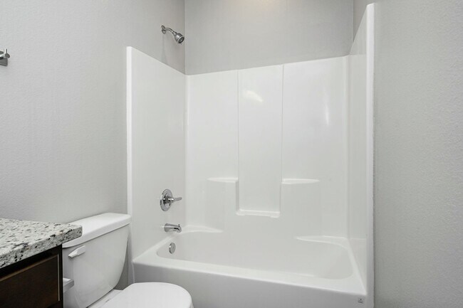 Building Photo - Where Style Meets Comfort: Elevate Your Li...