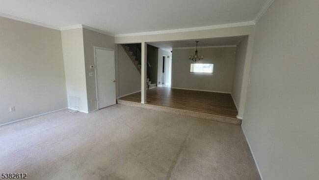Building Photo - 96 Chelsea Way