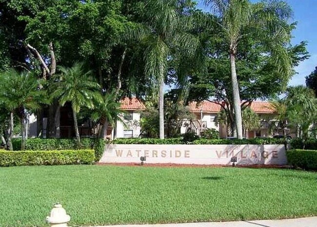 Primary Photo - 15706 E Waterside Cir