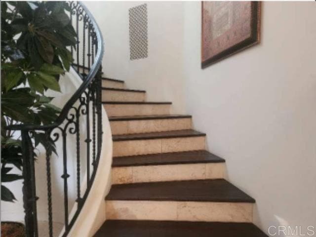 Building Photo - 6540 El Camino Del Teatro