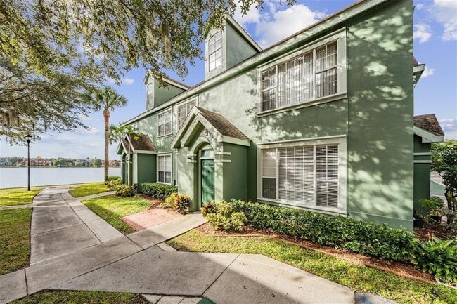 Building Photo - 9156 Lake Chase Island Way