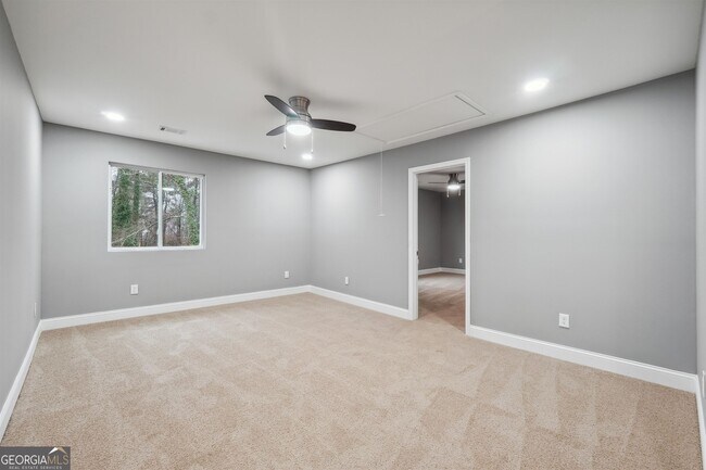 Building Photo - 401 Cordon Rd