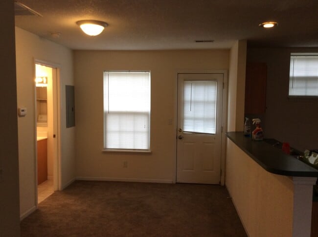 Building Photo - 4901 Kirk Hill Rd