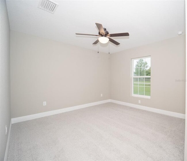 Building Photo - 9241 SE 155th Pl