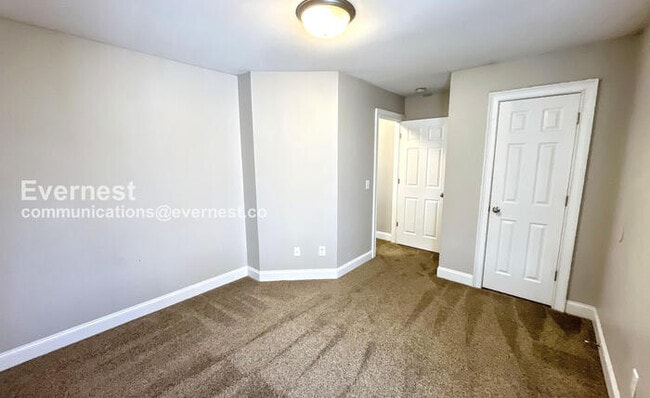 Building Photo - 13 Brown Estates Dr