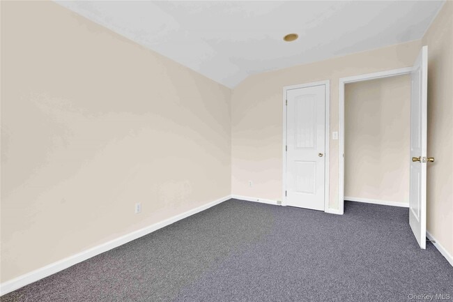 Building Photo - 88-20 70th Rd