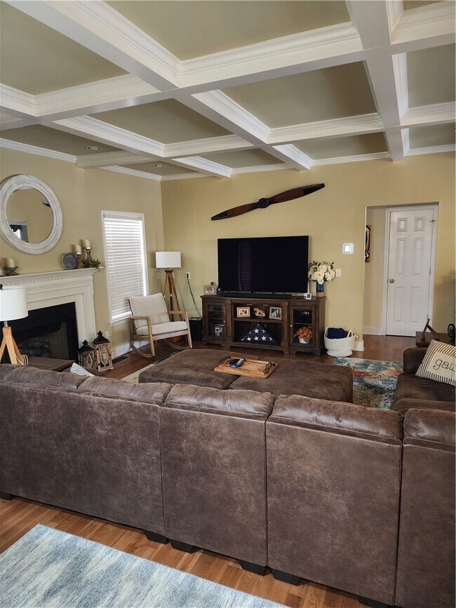 Building Photo - 1315 Stillwater Dr