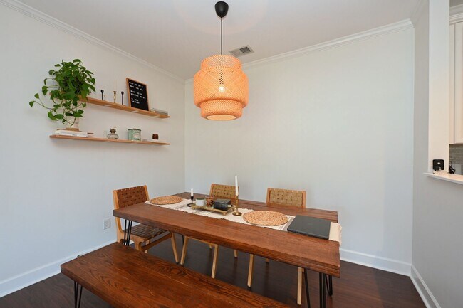 Building Photo - **SOPHISTICATED URBAN RETREAT IN THE HEART OF LENOX VILLAGE**