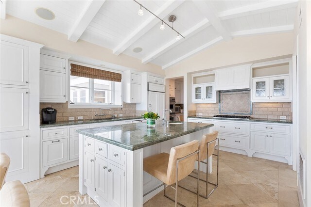 Building Photo - 322 Emerald Bay